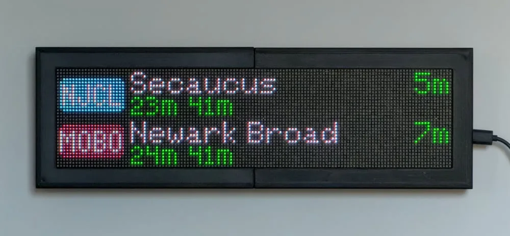 Real-time New Jersey Rail arrivals on a CommuteLive LED display